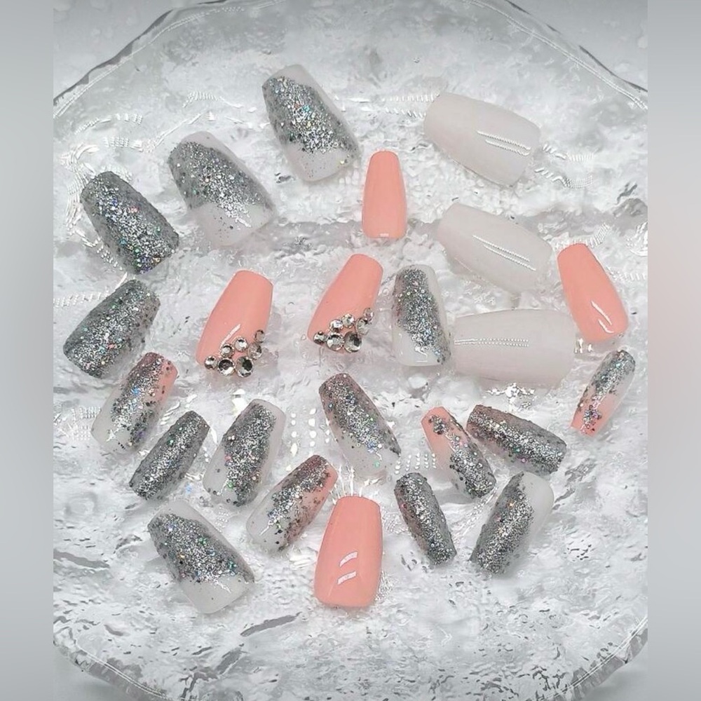 Baby Pink & Silver Rhinestones Coffin Nail Kit, Press-On Nails, New